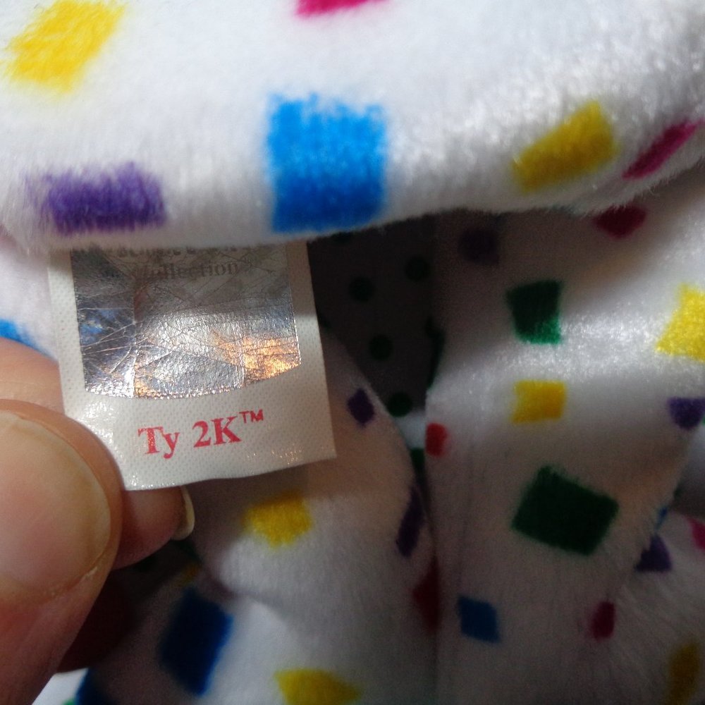 2 TY beanie babies . Millennium & TY 2K - Picture 6 of 15